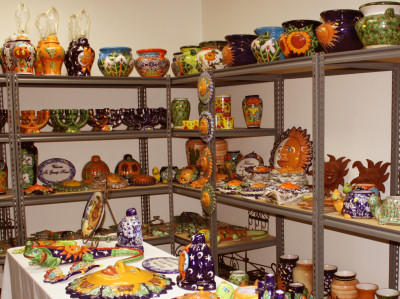 mexican talavera ceramic and pottery